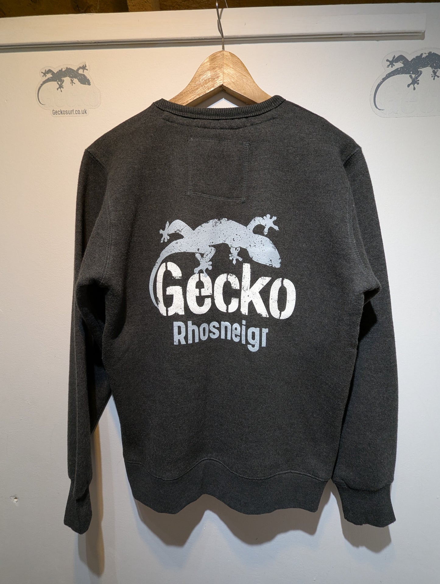 Gecko Crewneck